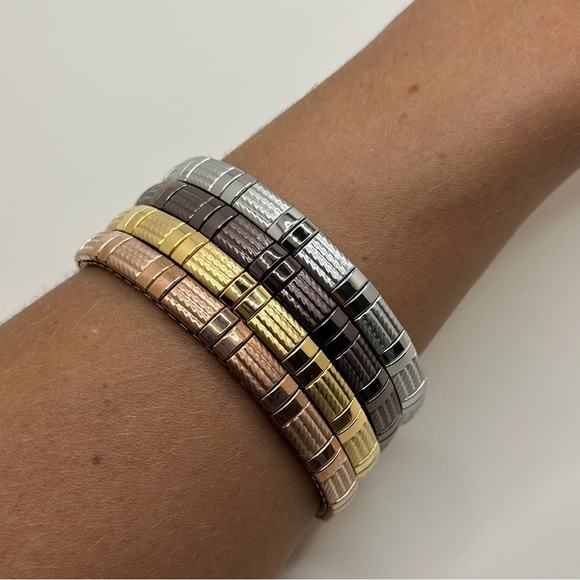 Classic Bracelet Set - Picture 3 of 4